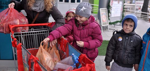 Humanitarni akcija „Jedan slatkiš vraća osmijeh“